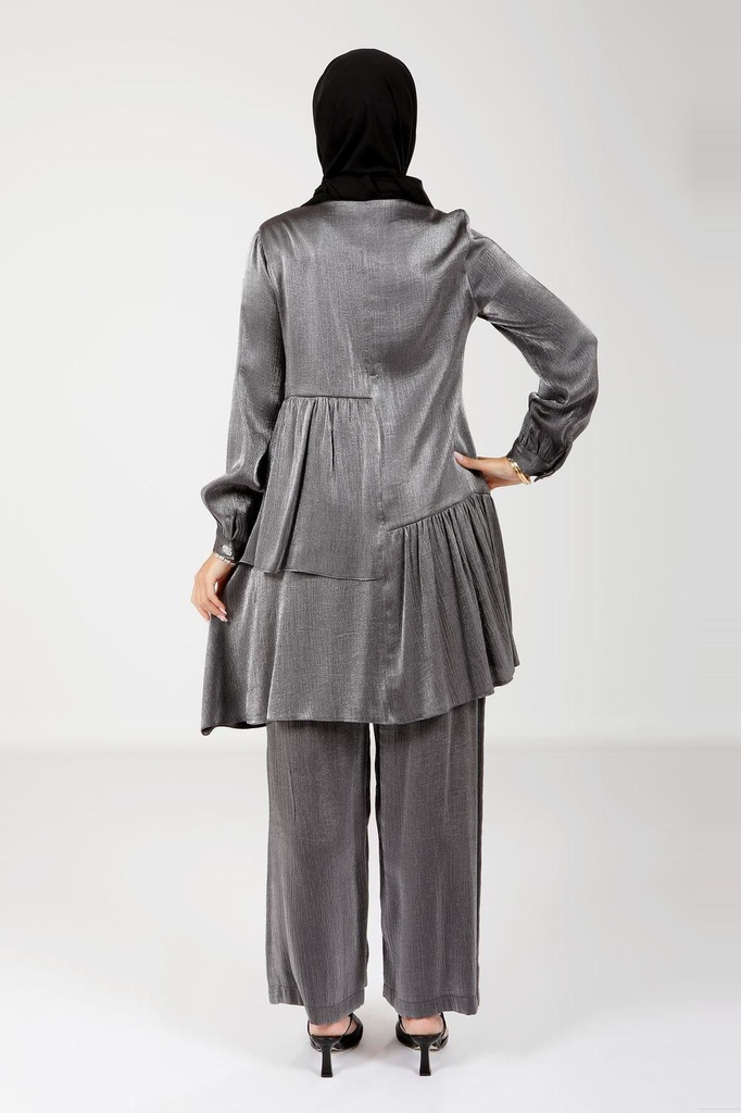 beyza-dugmeli-katli-rahat-kesim-siyah--d5-0de.jpg