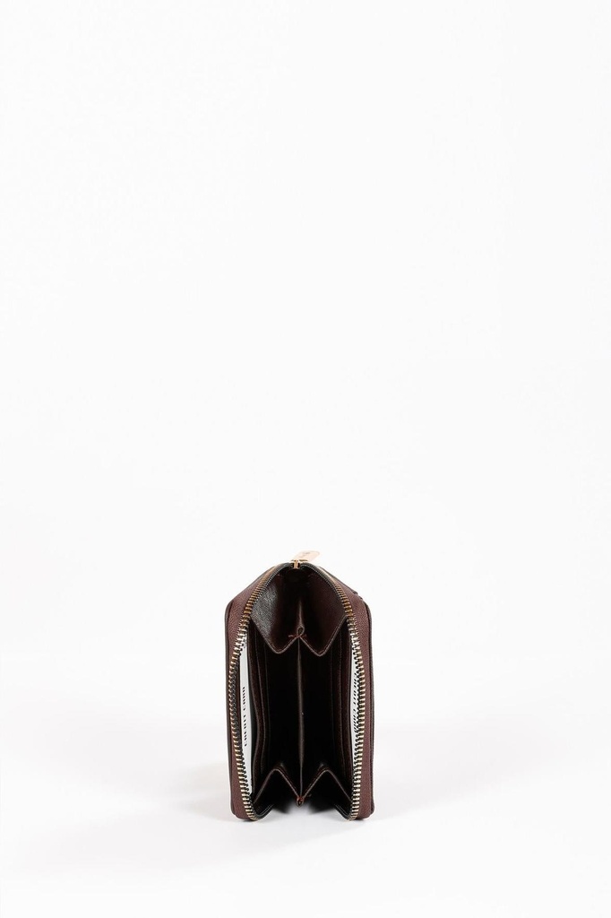 beyza-el-cantasi-b200-4366.jpg