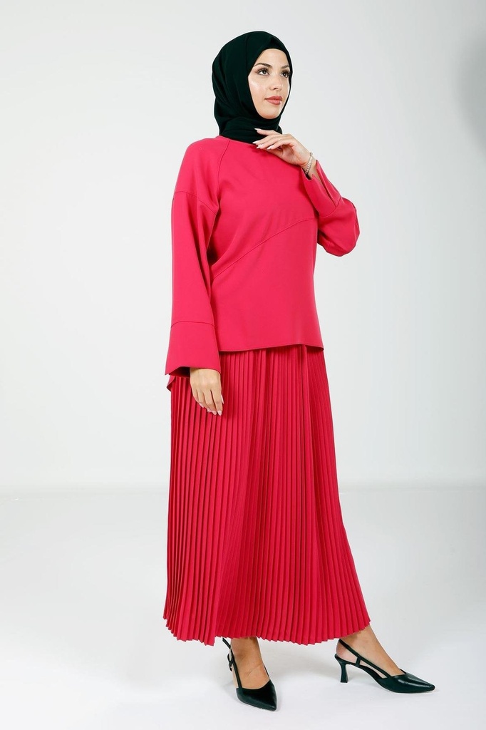 beyza-etegi-pliseli-fusya-renk-bluz-ve-d7280d.jpg