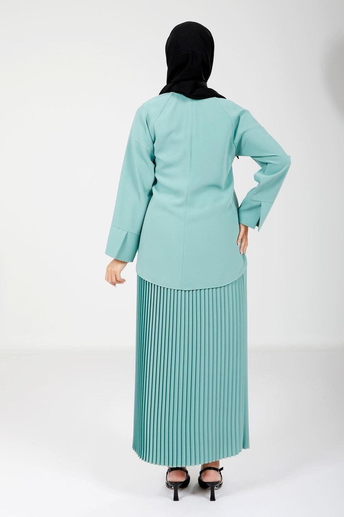 beyza-etegi-pliseli-yesil-renk-bluz-ve-412a42.jpg