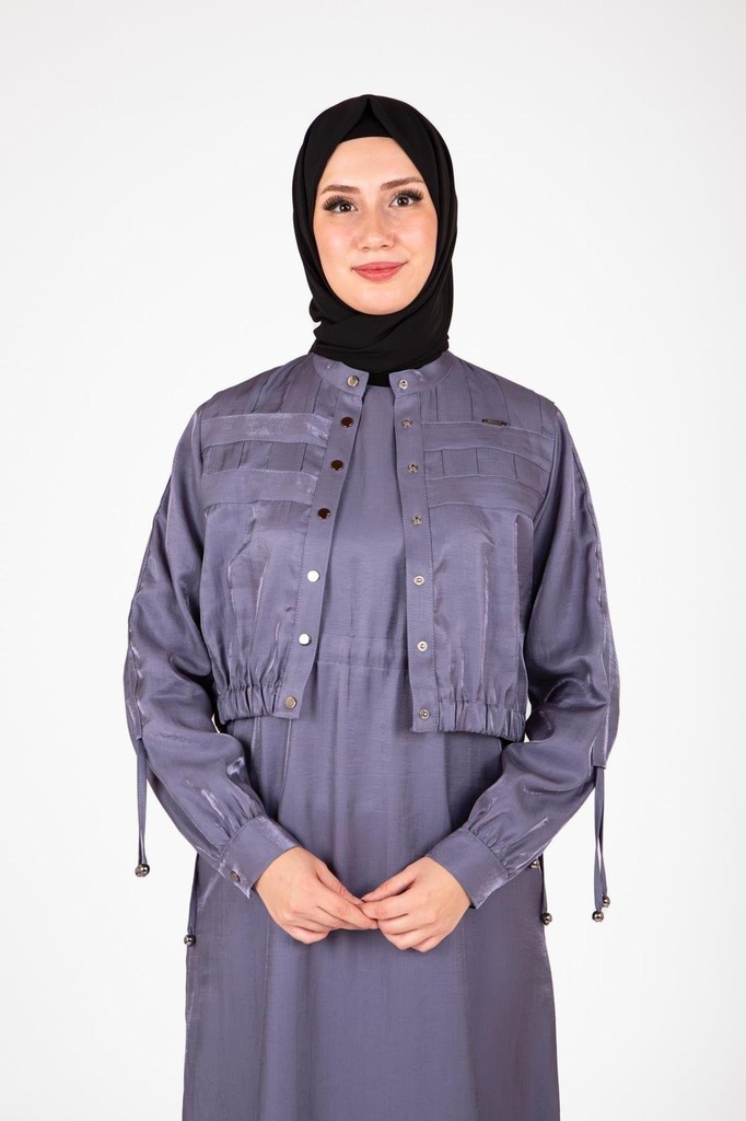 beyza-parlak-kumas-indigo-renk-ceketli-62-b4b.jpg