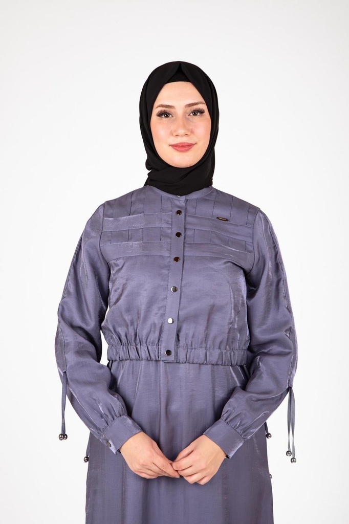 beyza-parlak-kumas-indigo-renk-ceketli-1-b50f.jpg