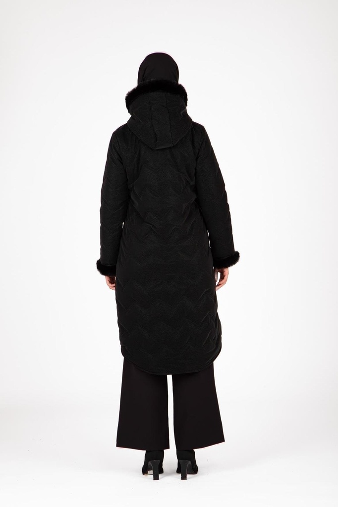 beyza-yakasi-ve-kollari-pelus-detayli--b7762d.jpg