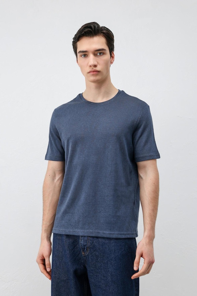 Basic Men's T-Shirt