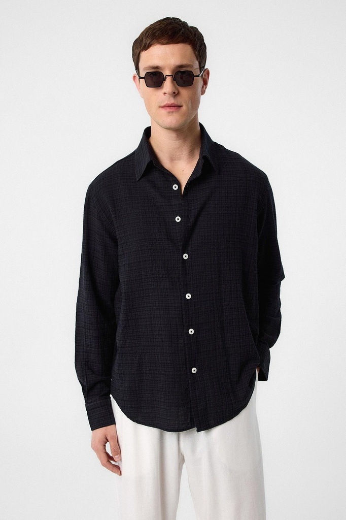 Antioch Relaxed Fit Textured Men's Shirt (S)
