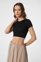 Antioch Basic Cropped Women's Top